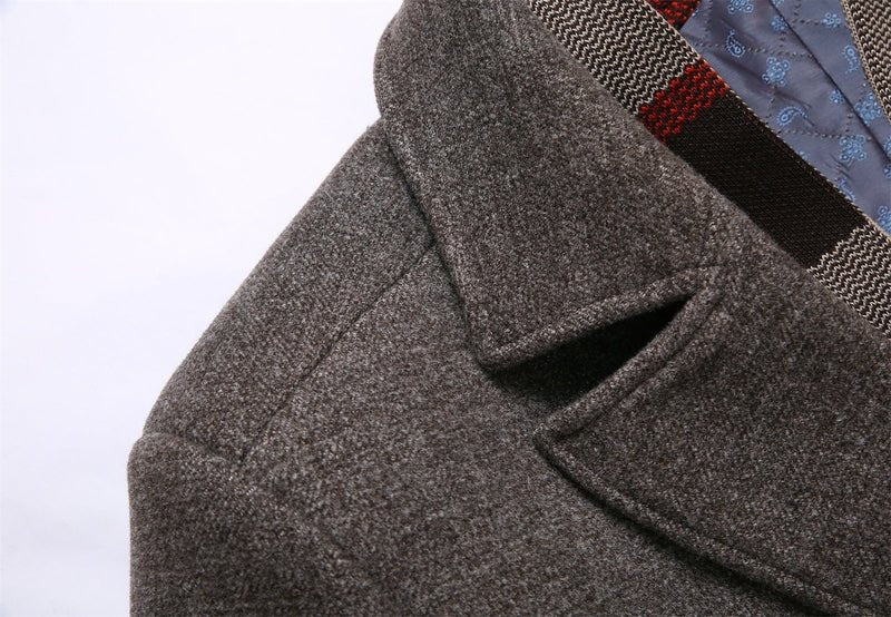 Classic men's wool coat | RAYAN LARISCOTT